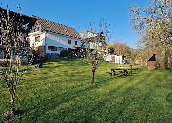 Vivienda Vacacional Con Jardin Y Barbacoa