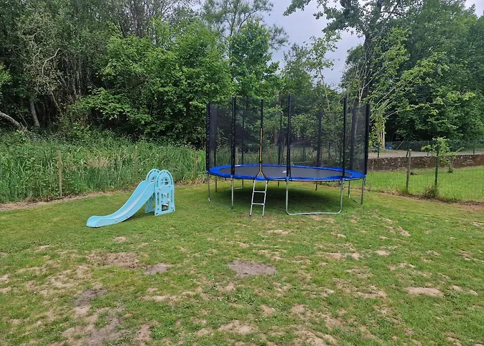 Vivienda Vacacional Con Jardin Y Barbacoa